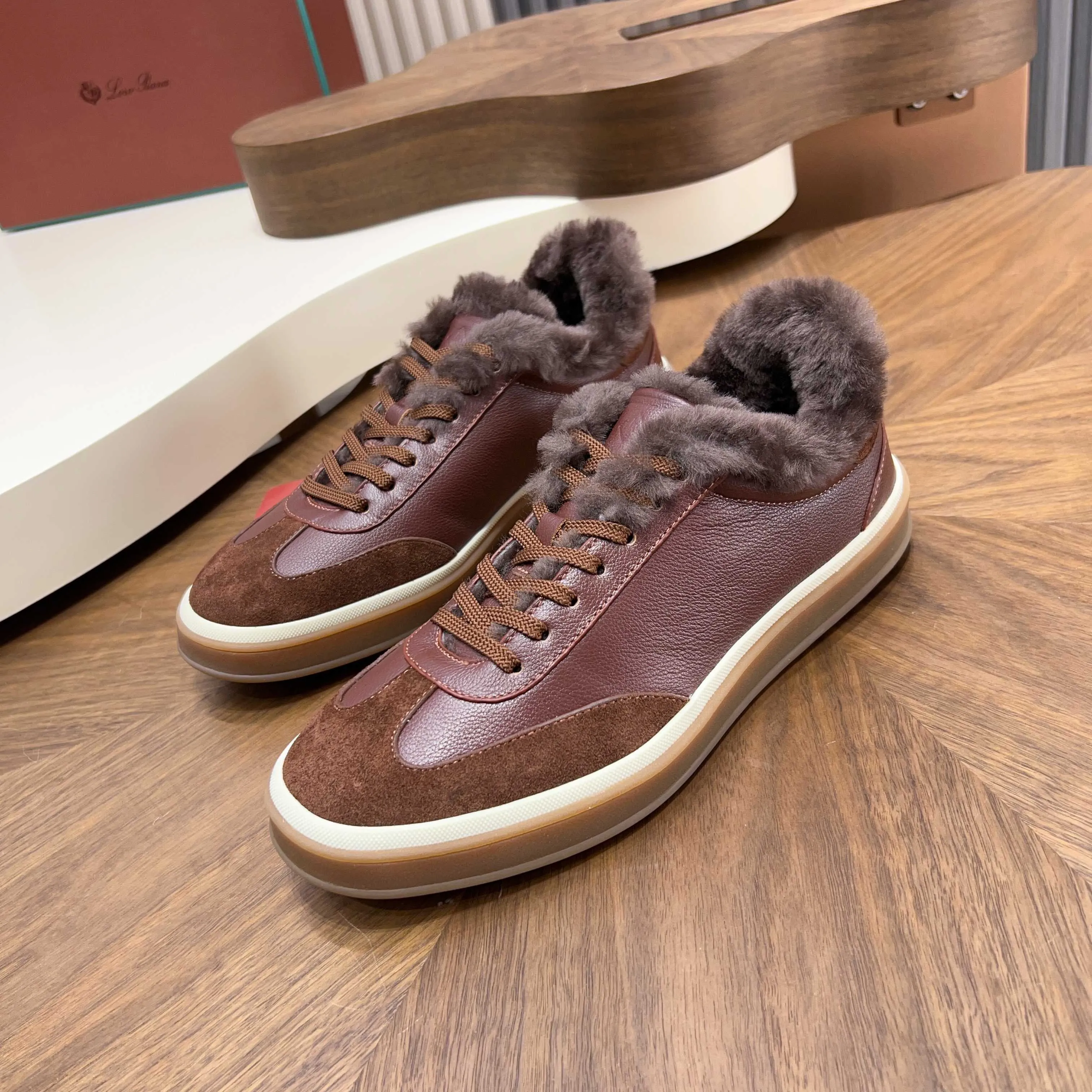 💰740 Loro Piana - Classic casual wool shoes, men's lace-up casual shoes and sneakers, high-quality lightweight and comfortable fabrics, suitable for outdoor leisure, the color is young and energetic, and it looks great with sportswear or casual suits! Code number: 39-44 (45, 46, can be customized)